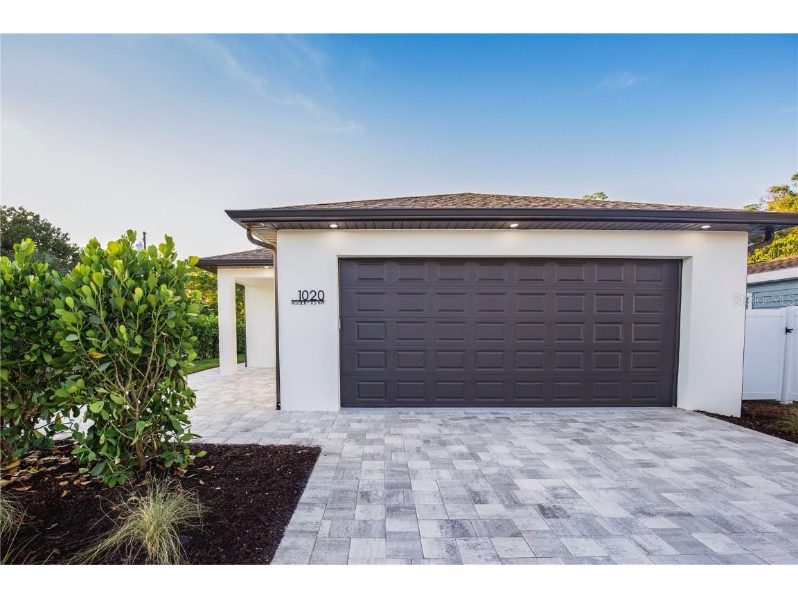 1020 Rosery Road NW Largo FL 33770 U8210293 image1