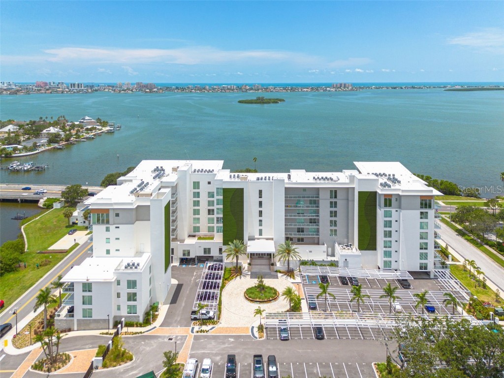 1020 Sunset Point Road #213 Clearwater FL 33755 TB8406728 image1