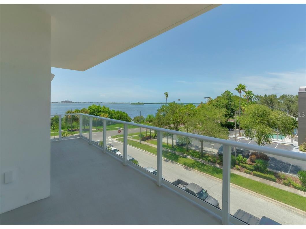 1020 Sunset Point Road #302 Clearwater FL 33755 TB8419333 image28
