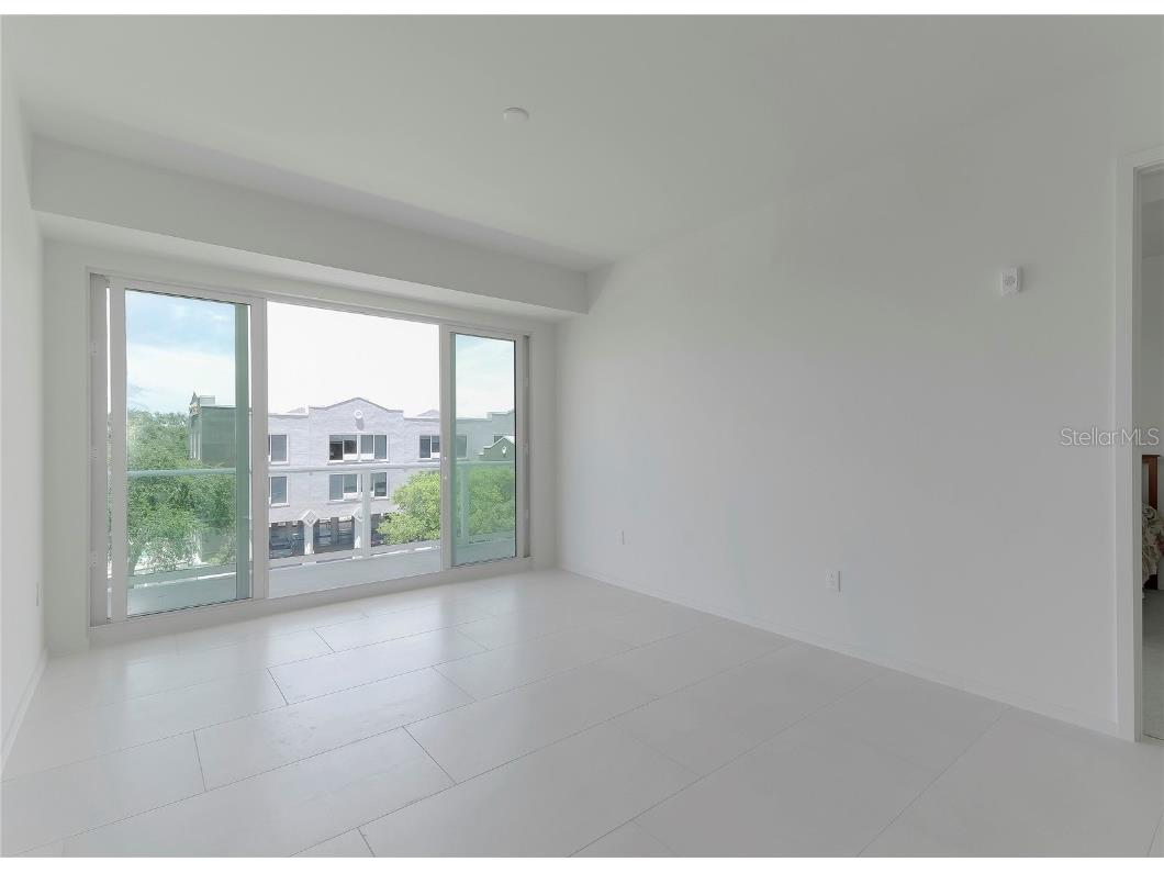 1020 Sunset Point Road #302 Clearwater FL 33755 TB8419333 image8