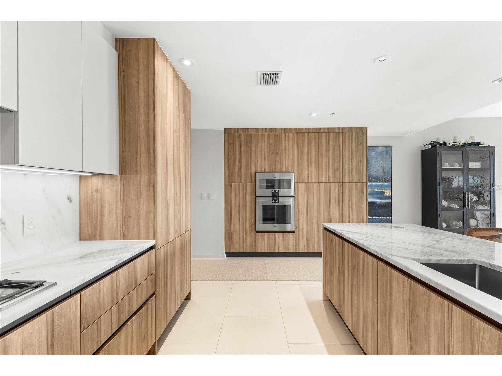 1020 Sunset Point Road #303 Clearwater FL 33755 TB8496606 image14