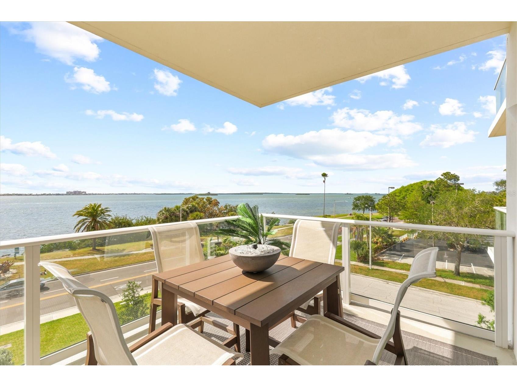 1020 Sunset Point Road #303 Clearwater FL 33755 TB8496606 image4