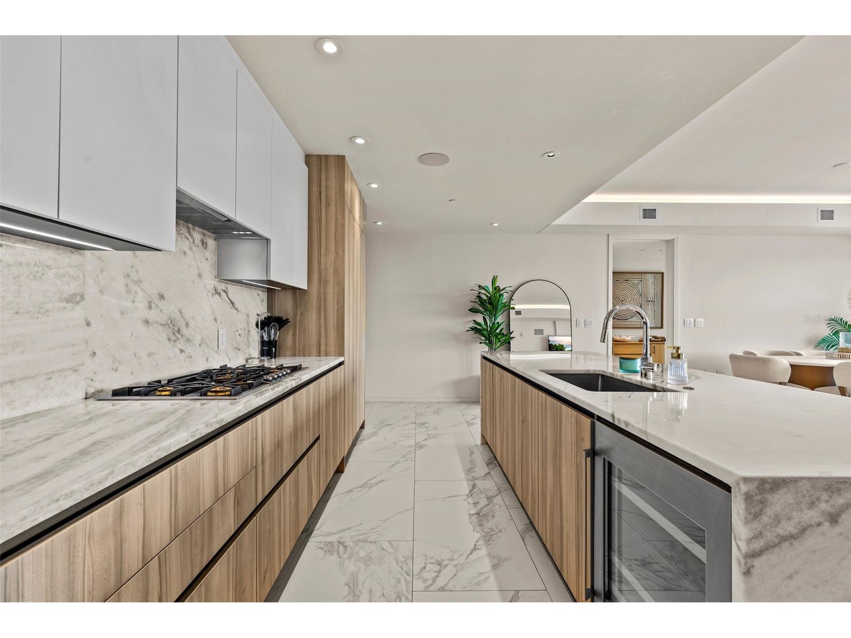 1020 Sunset Point Road #310 Clearwater FL 33755 TB8515208 image8