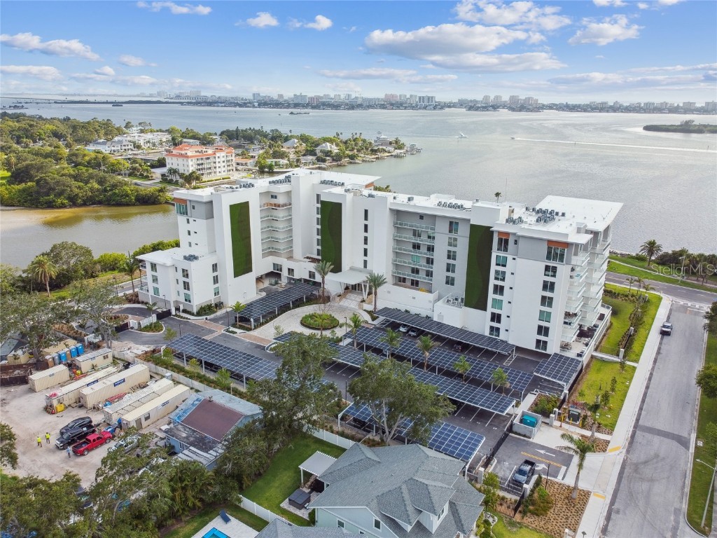 1020 Sunset Point Road #412 Clearwater FL 33755 U8210414 image1