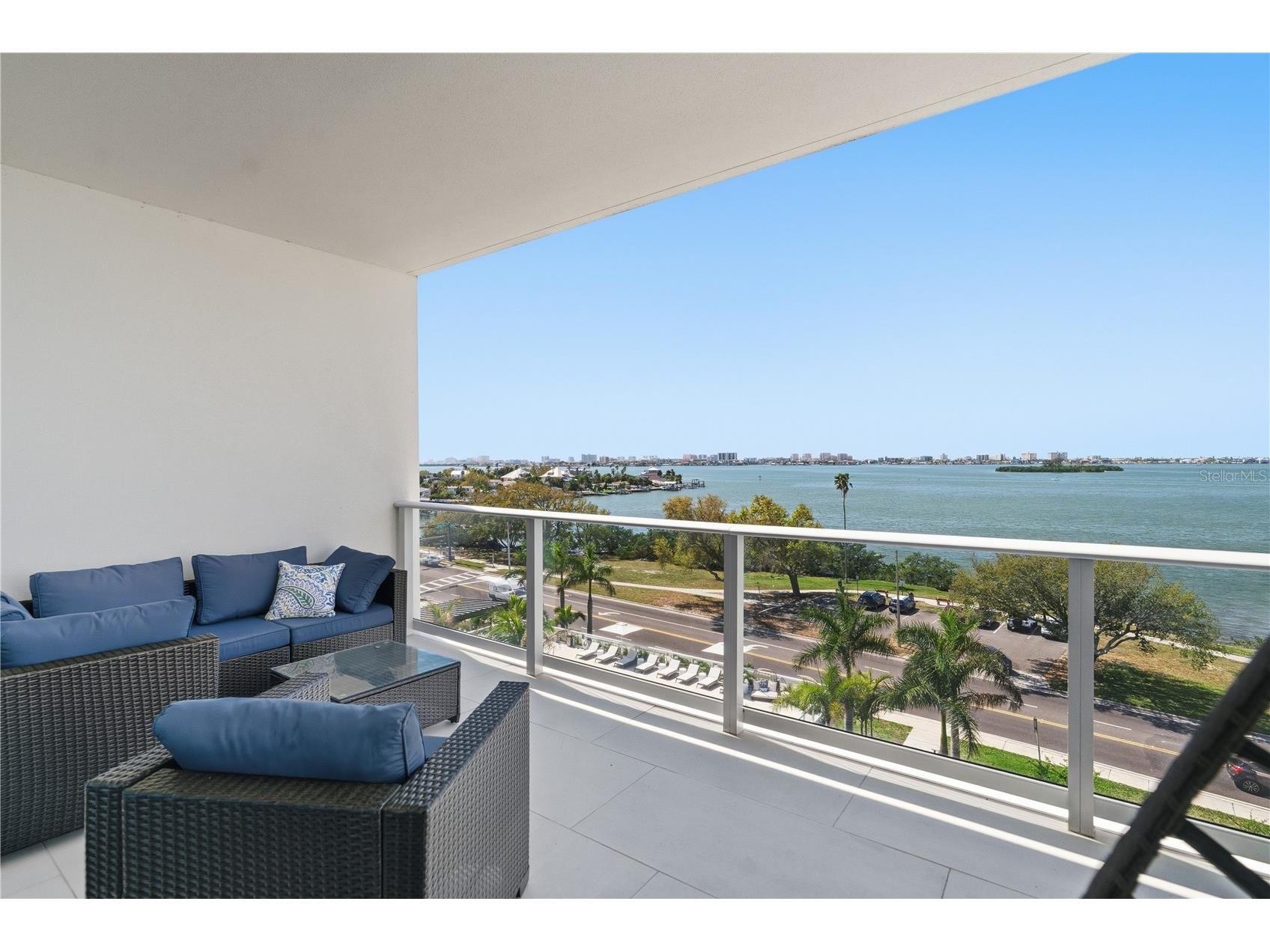 1020 Sunset Point Road #505 Clearwater FL 33755 TB8484081 image2