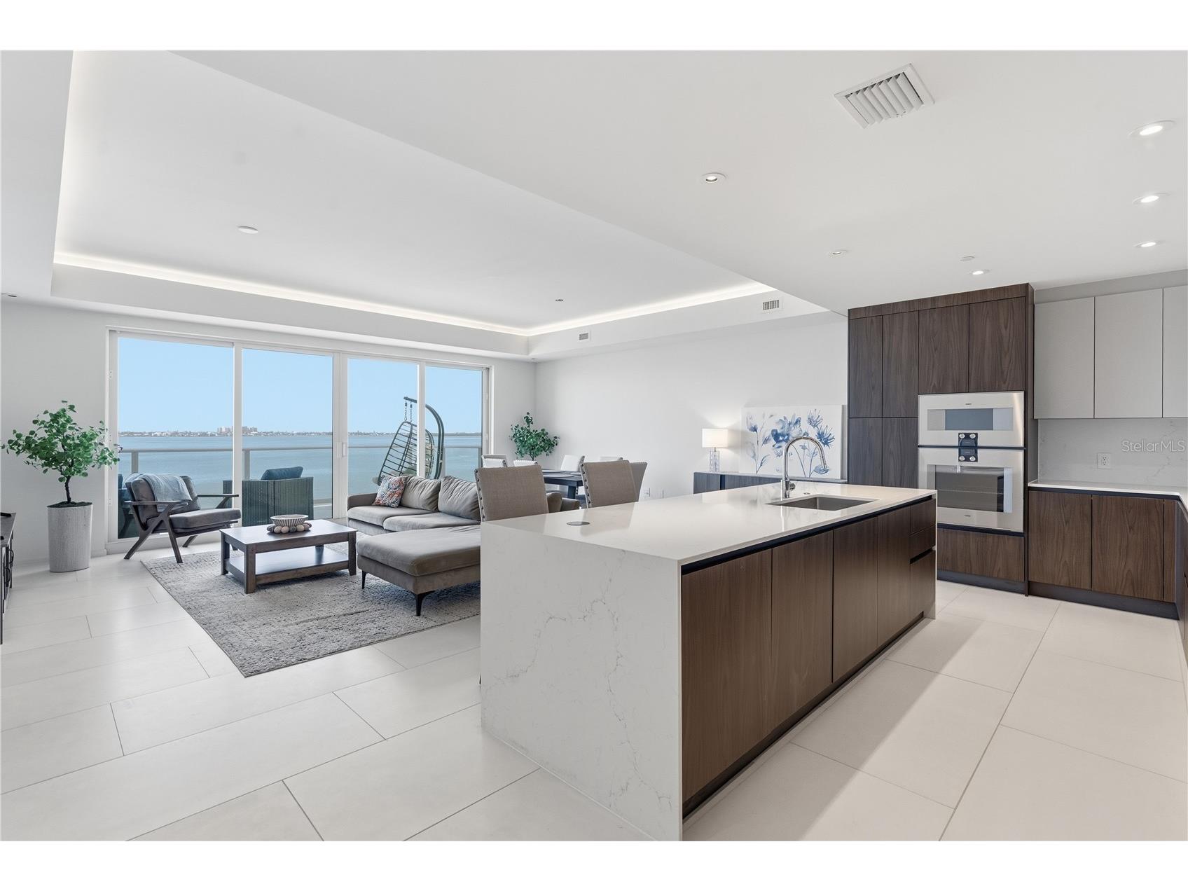 1020 Sunset Point Road #505 Clearwater FL 33755 TB8484081 image6