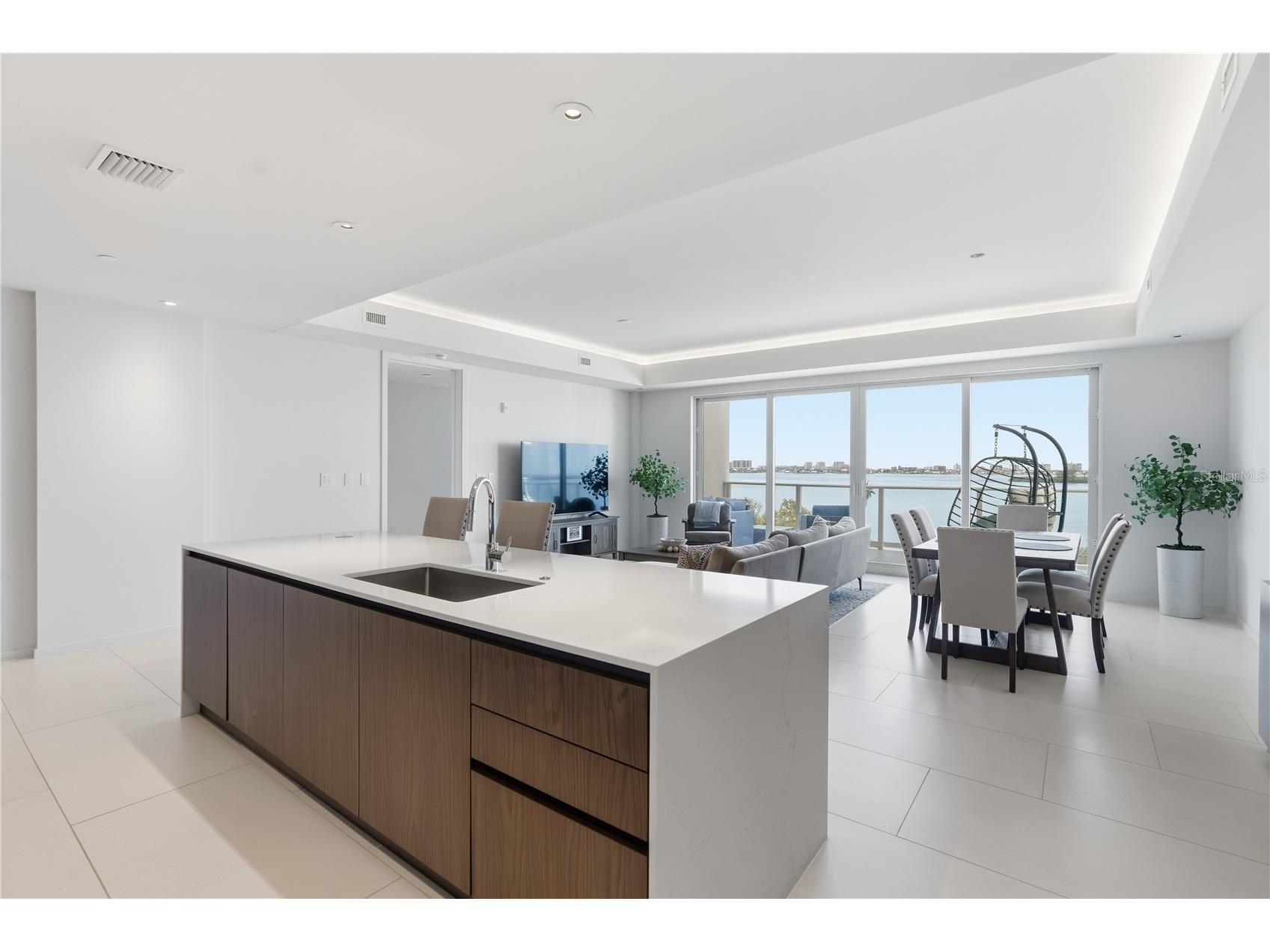 1020 Sunset Point Road #505 Clearwater FL 33755 TB8484081 image7