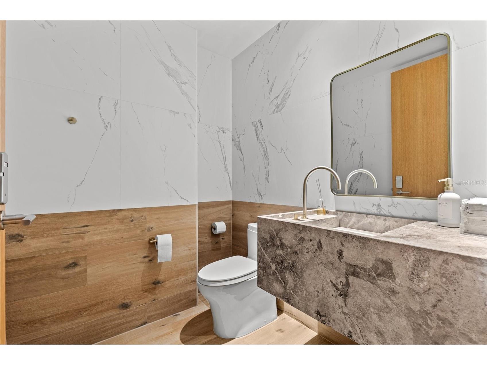 1020 Sunset Point Road #510 Clearwater FL 33755 TB8522218 image59