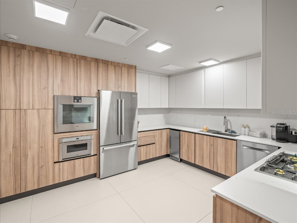 1020 Sunset Point Road #511 Clearwater FL 33755 - CLWTR HARBOR & STEVENSON CREEK TB8436344 image50