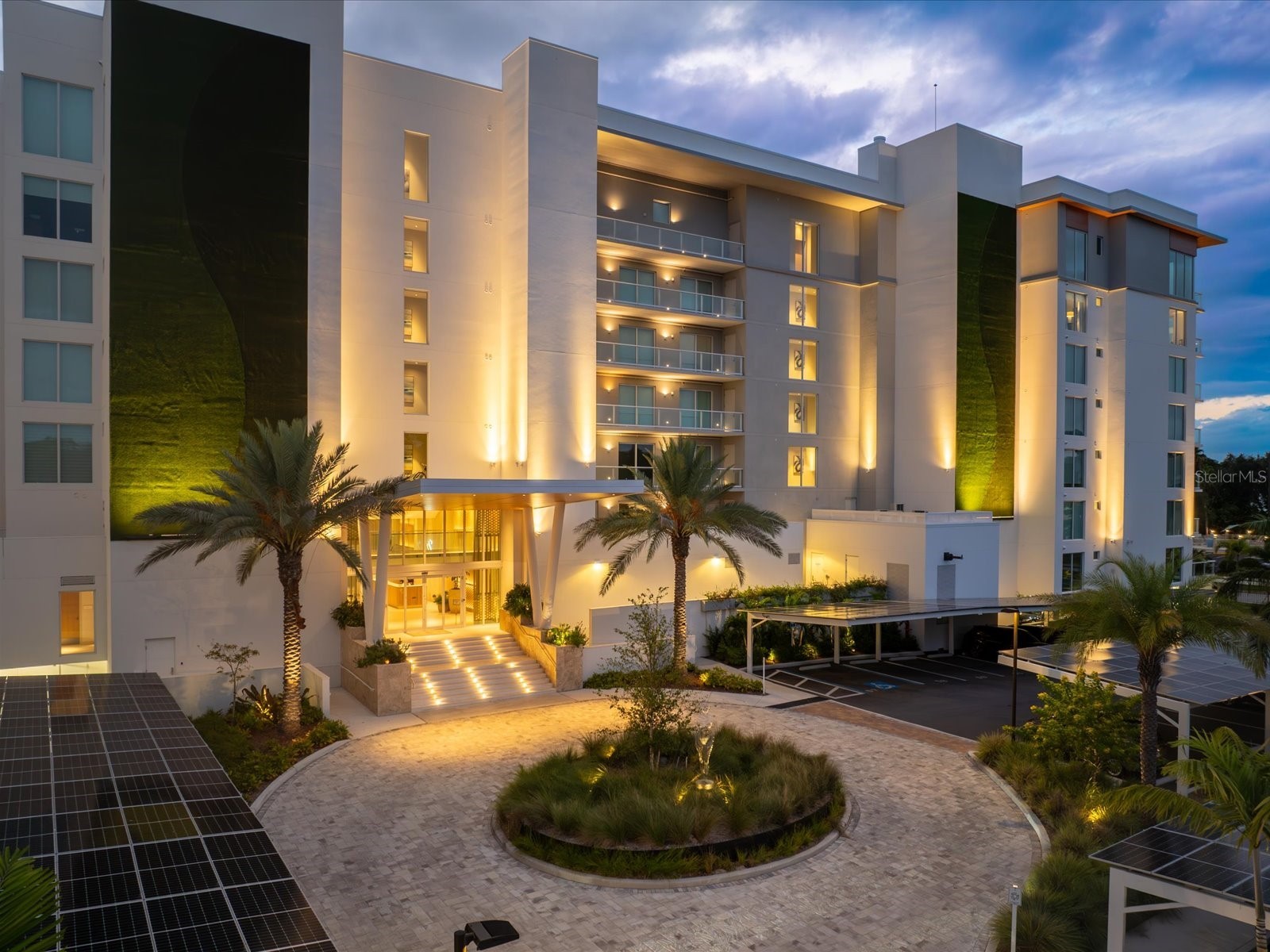 1020 Sunset Point Road #511 Clearwater FL 33755 - CLWTR HARBOR & STEVENSON CREEK TB8436390 image1