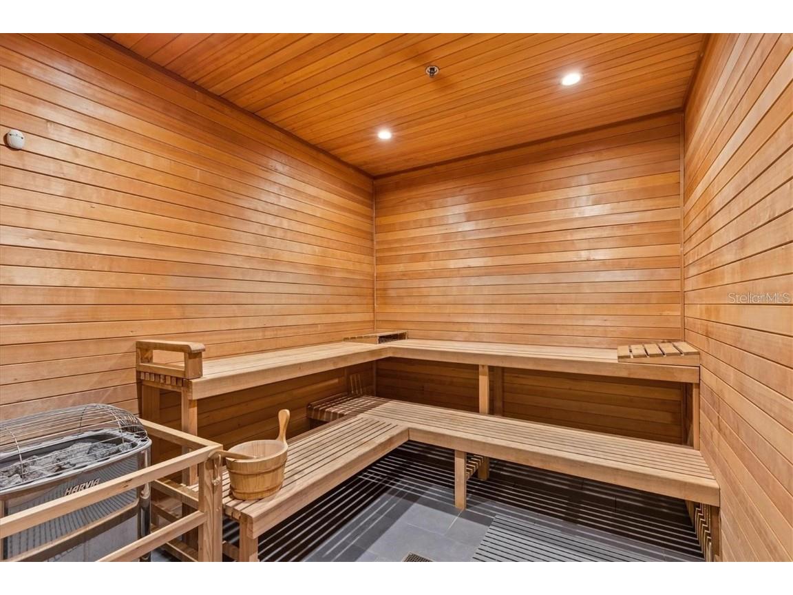 1020 Sunset Point Road #609 Clearwater FL 33755 TB8443418 image16