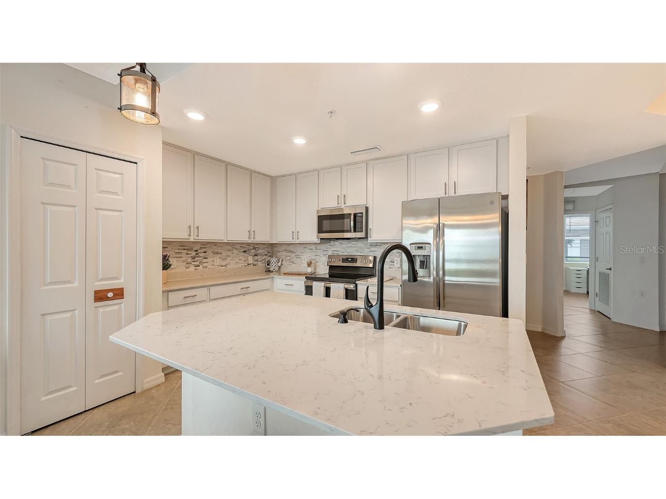 1020 Tidewater Shores Loop #108 Bradenton FL 34208 - MANATEE A4612907 image5