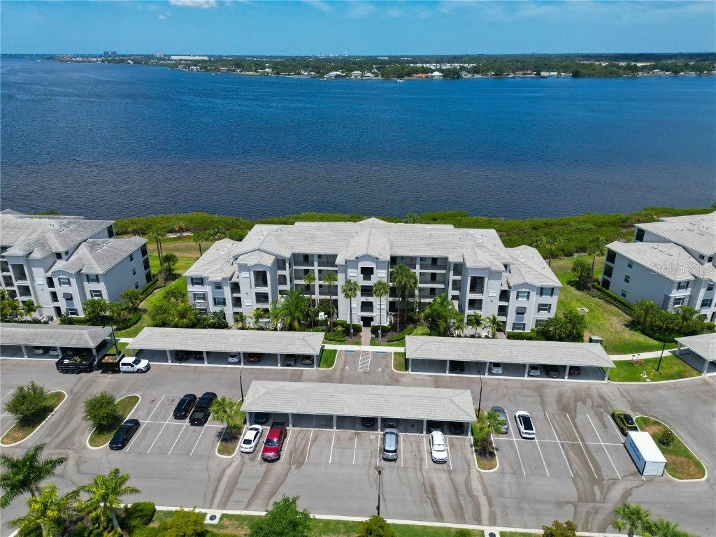1020 Tidewater Shores Loop #208 Bradenton FL 34208 - MANATEE RIVER A4611019 image1