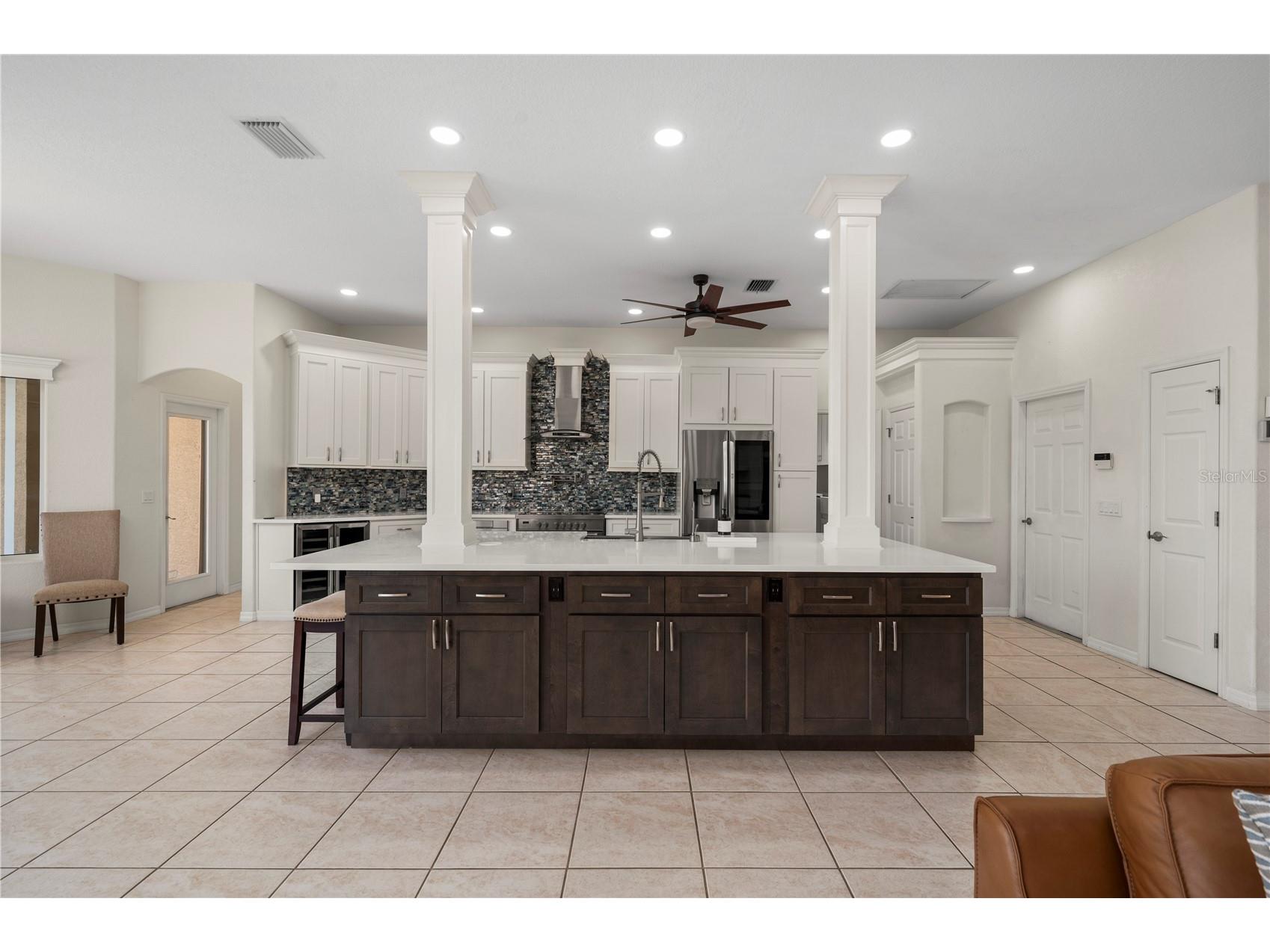 1020 Via Formia Punta Gorda FL 33950 C7526465 image3