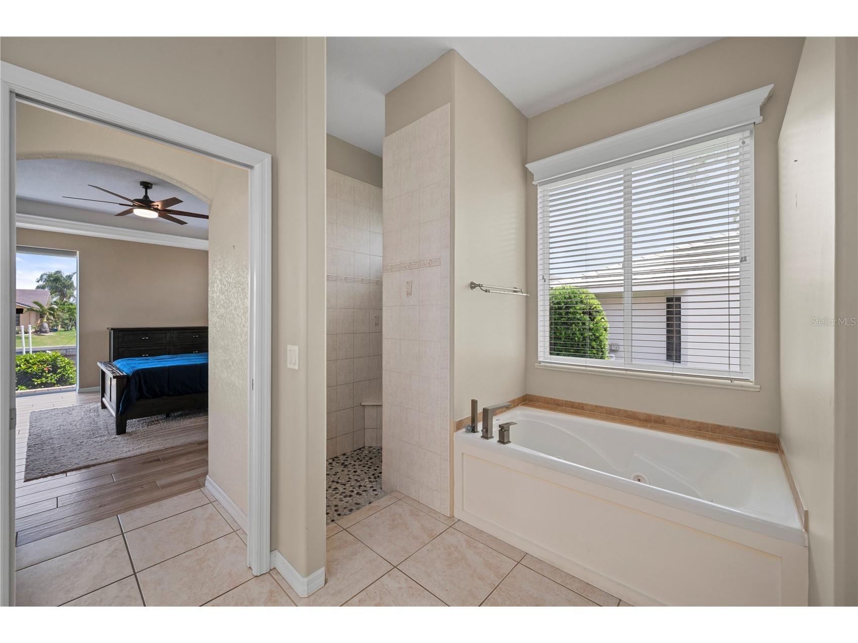 1020 Via Formia Punta Gorda FL 33950 C7526465 image34