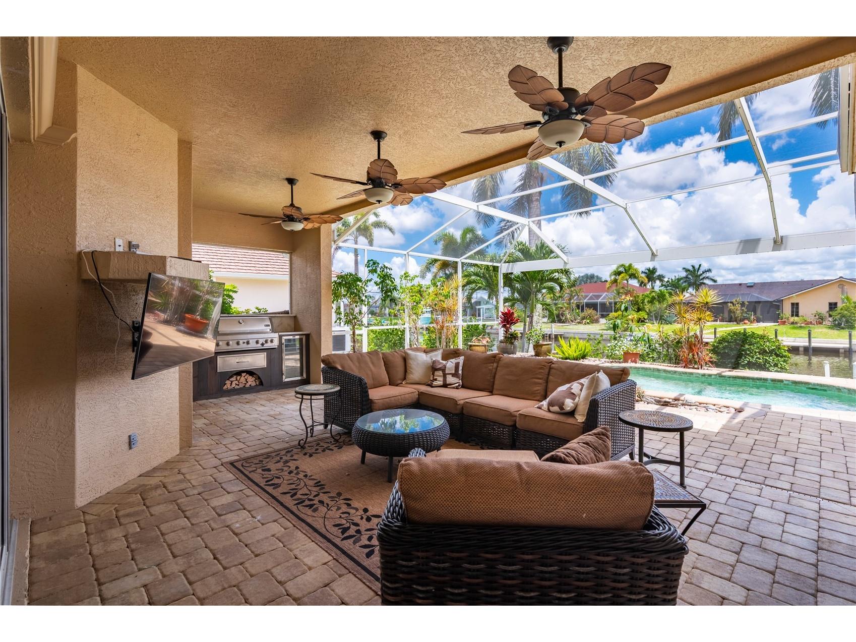 1020 Via Formia Punta Gorda FL 33950 C7526465 image4