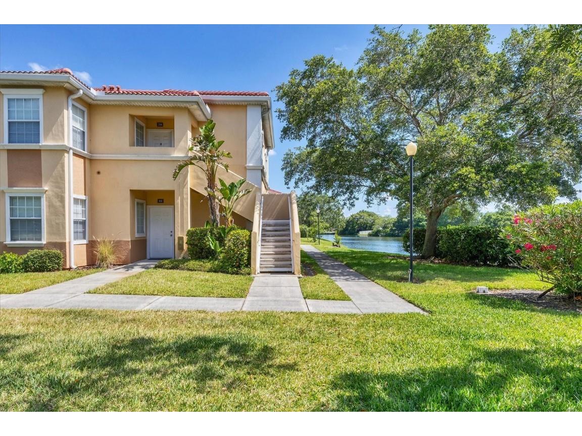 1020 Villagio Circle #108 Sarasota FL 34237 A4609393 image1
