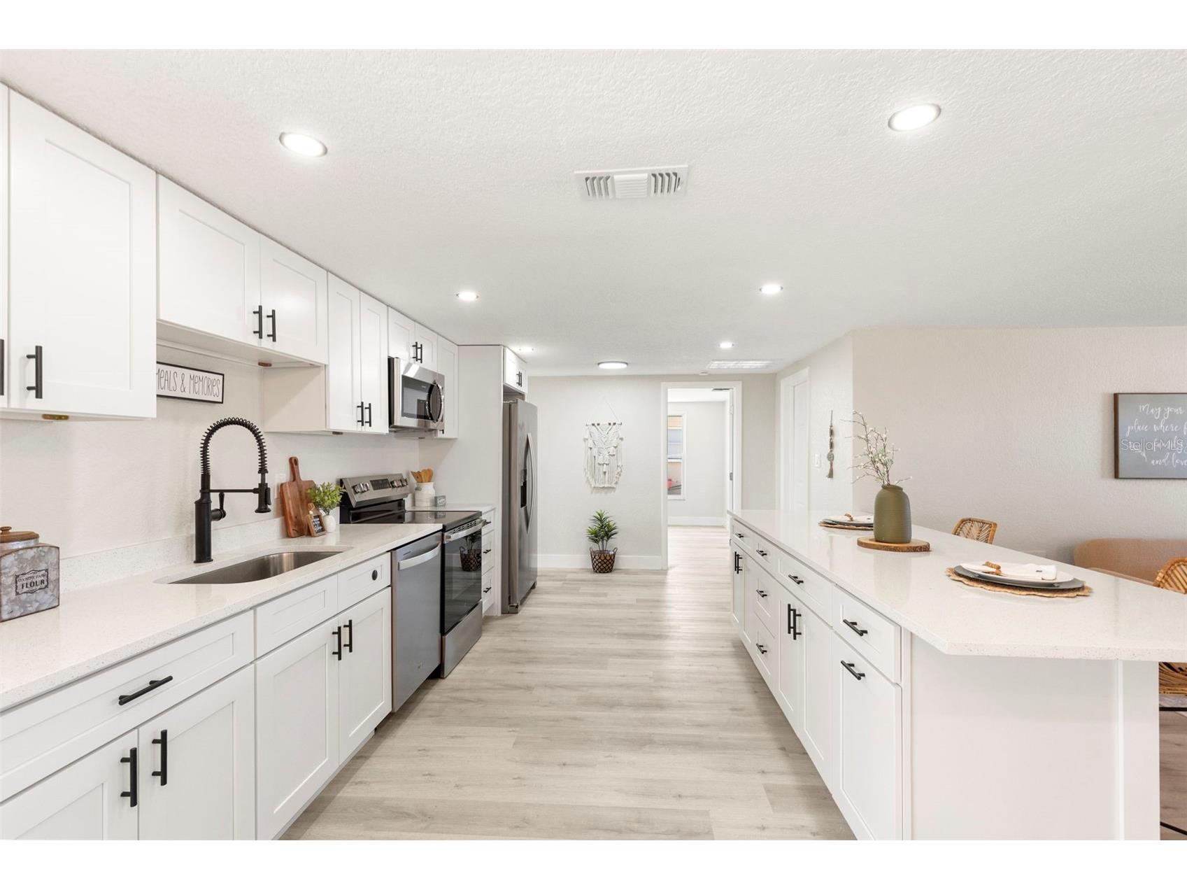 10200 Amadeus Drive Port Richey FL 34668 TB8503080 image22