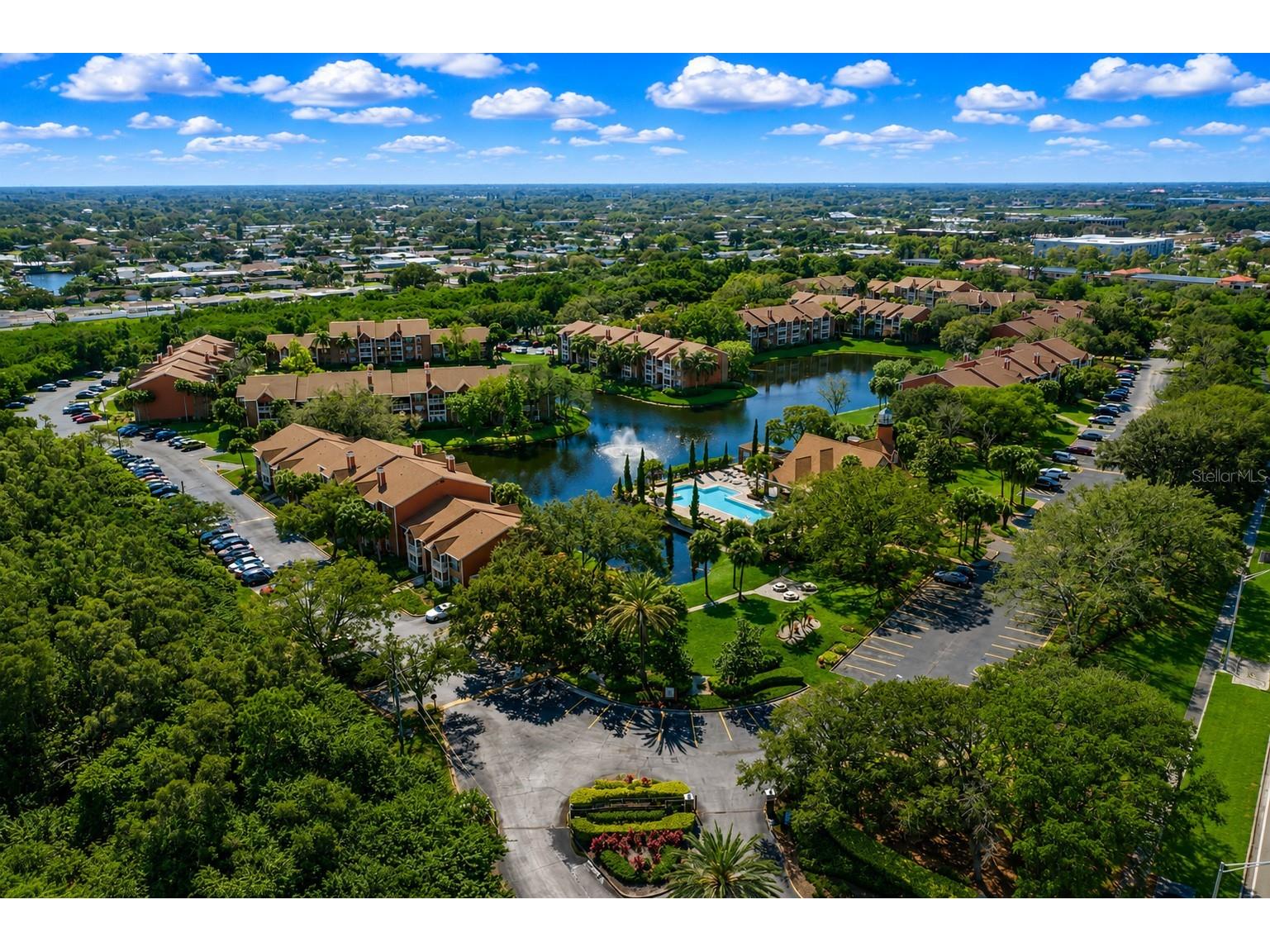 10200 Gandy Boulevard N #1225 Saint Petersburg FL 33702 TB8507259 image1