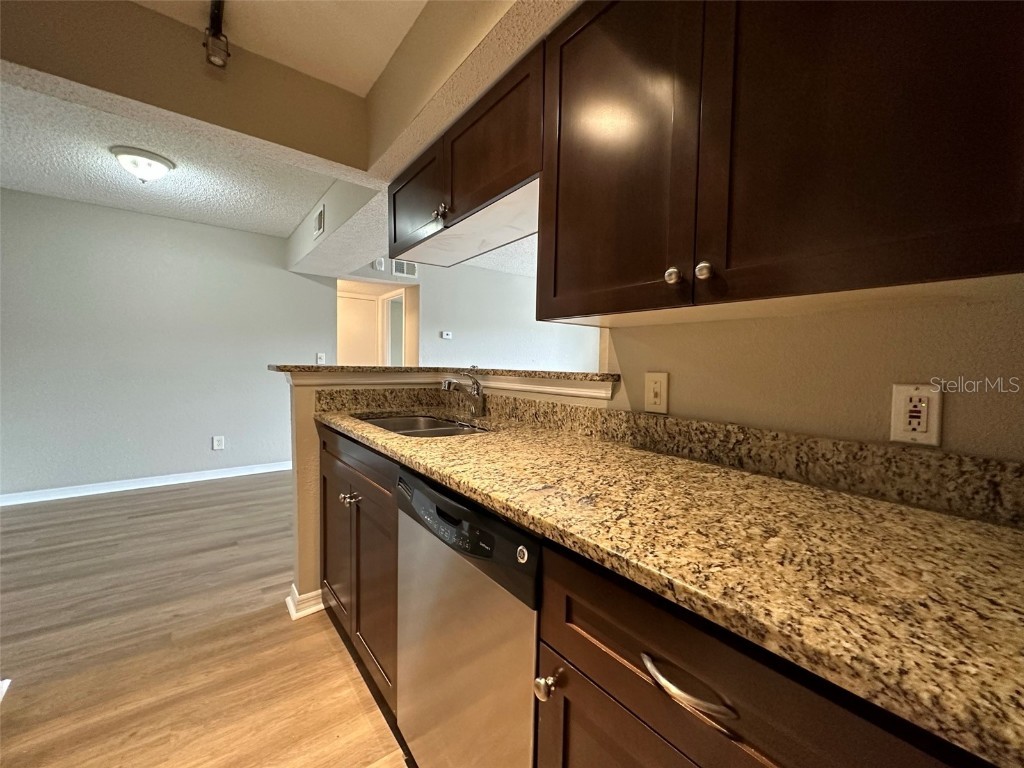 10200 Gandy Boulevard N #224 Saint Petersburg FL 33702 TB8455551 image12