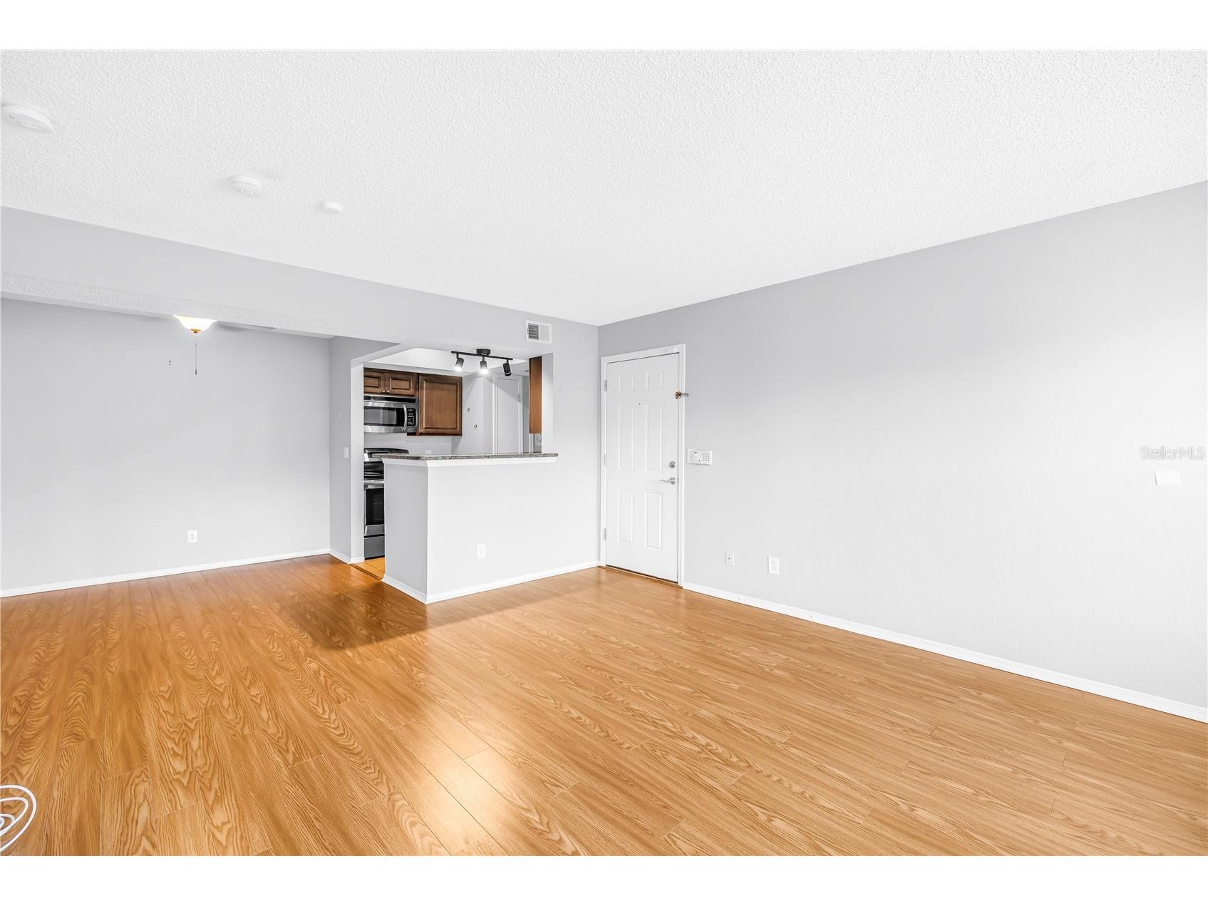 10200 Gandy Boulevard N #807 Saint Petersburg FL 33702 TB8506659 image7