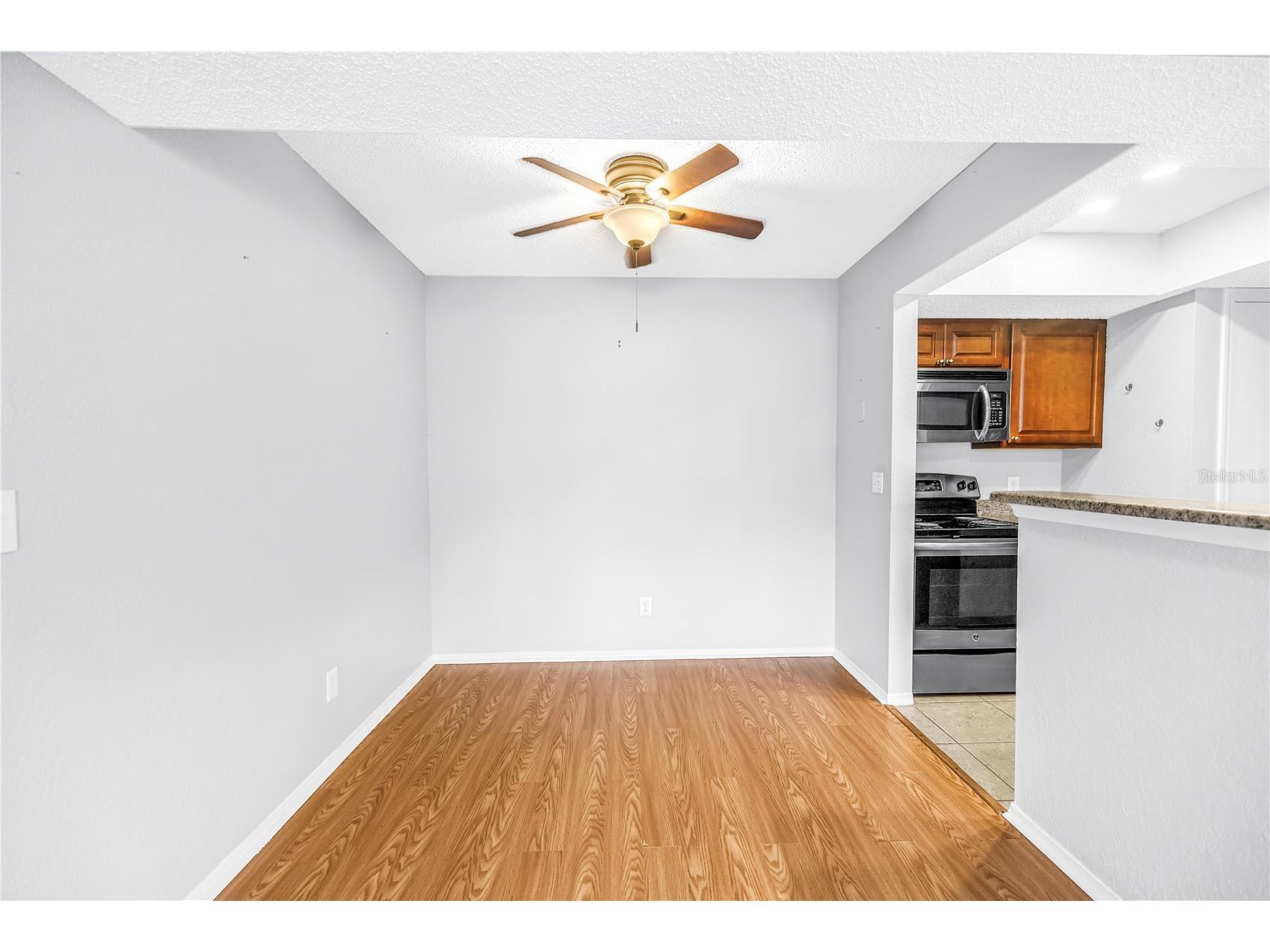 10200 Gandy Boulevard N #807 Saint Petersburg FL 33702 TB8506659 image9