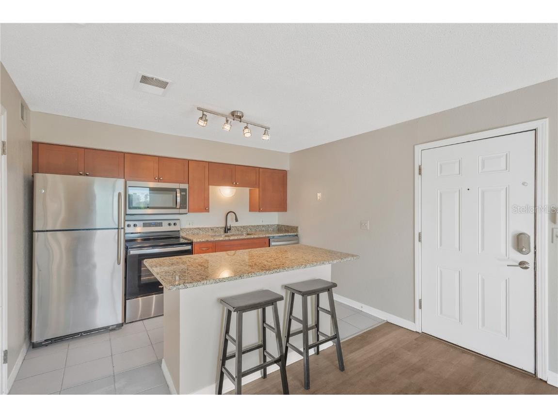 10200 N Gandy Boulevard #1103 Saint Petersburg FL 33702 TB8450636 image5