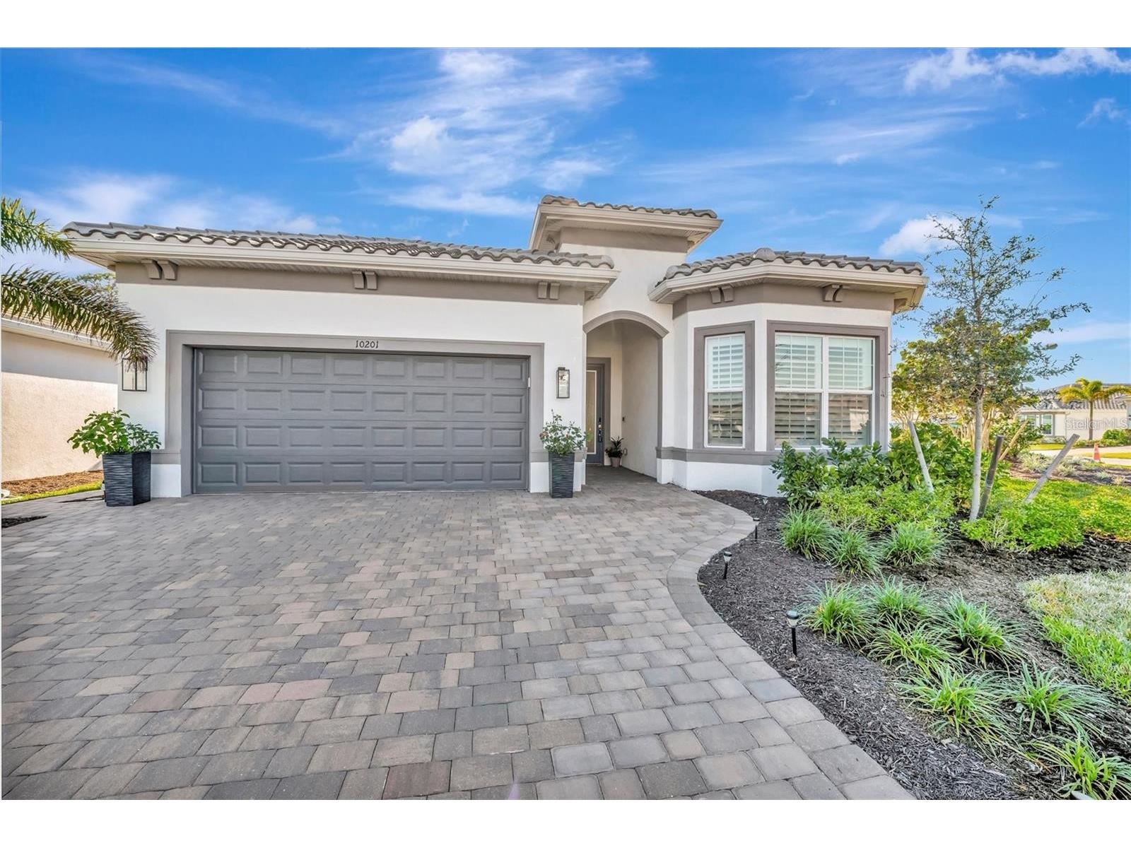 10201 Beach Dune Drive Englewood FL 34223 A4686333 image4