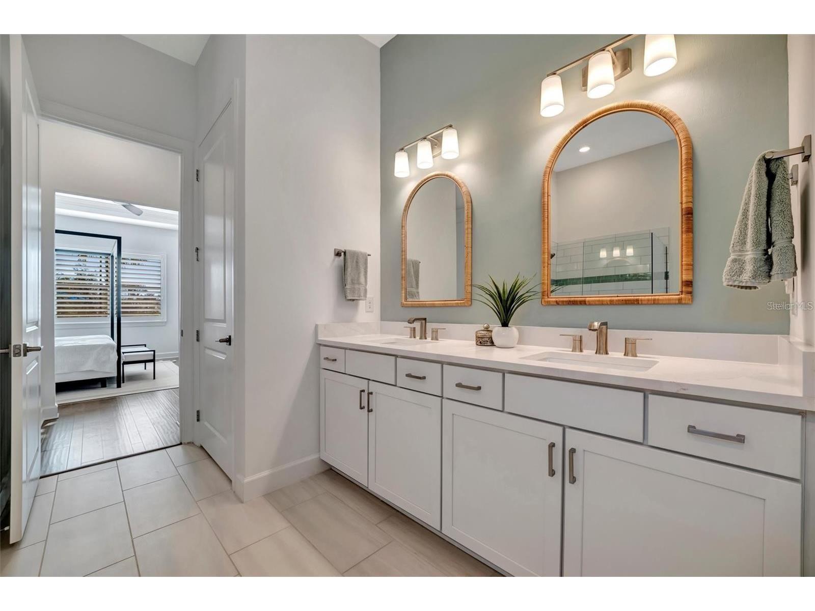 10201 Beach Dune Drive Englewood FL 34223 A4686333 image45