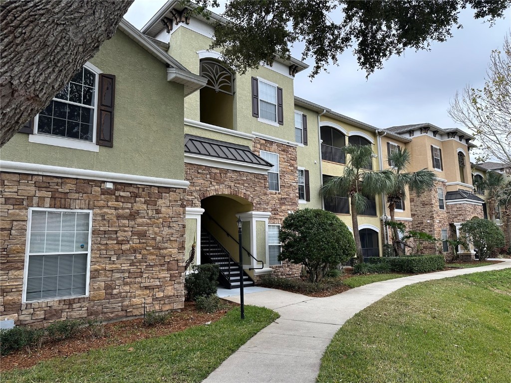 10201 Courtney Palms Boulevard #103 Tampa FL 33619 TB8339919 image1
