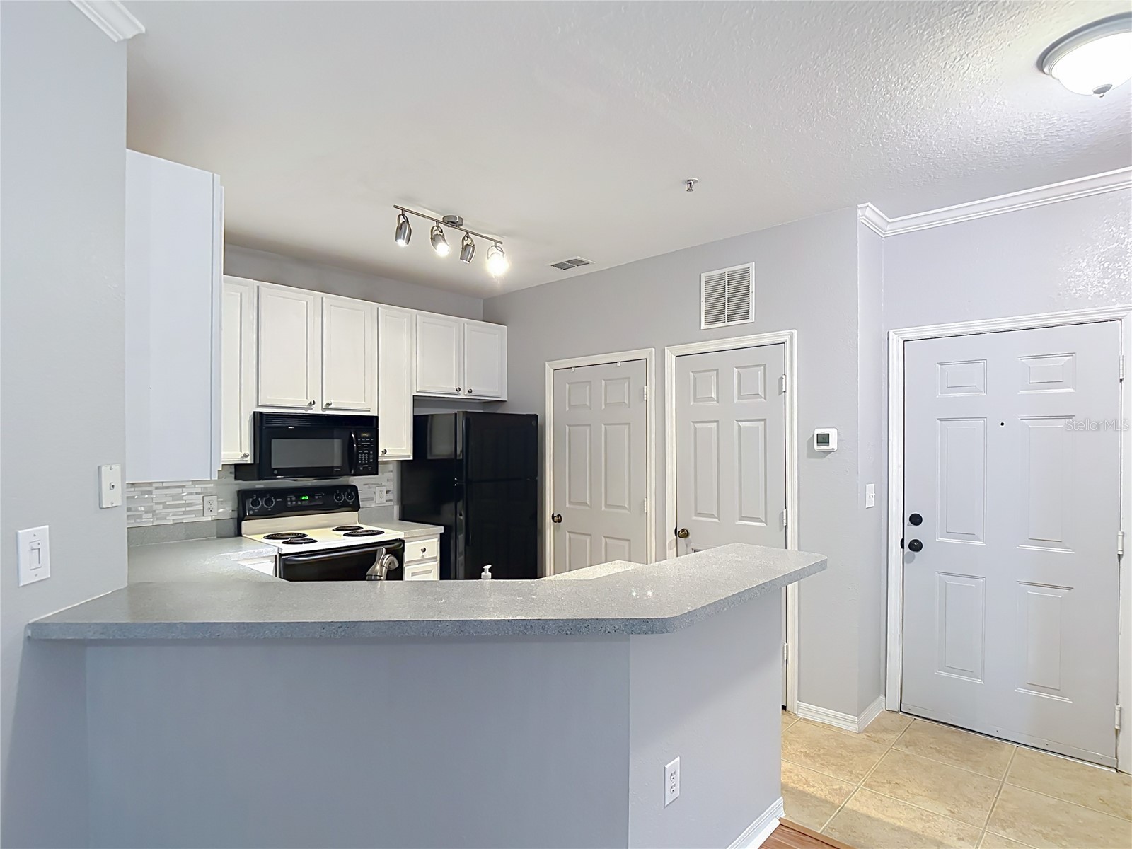 10201 Courtney Palms Boulevard #203 Tampa FL 33619 TB8503765 image12