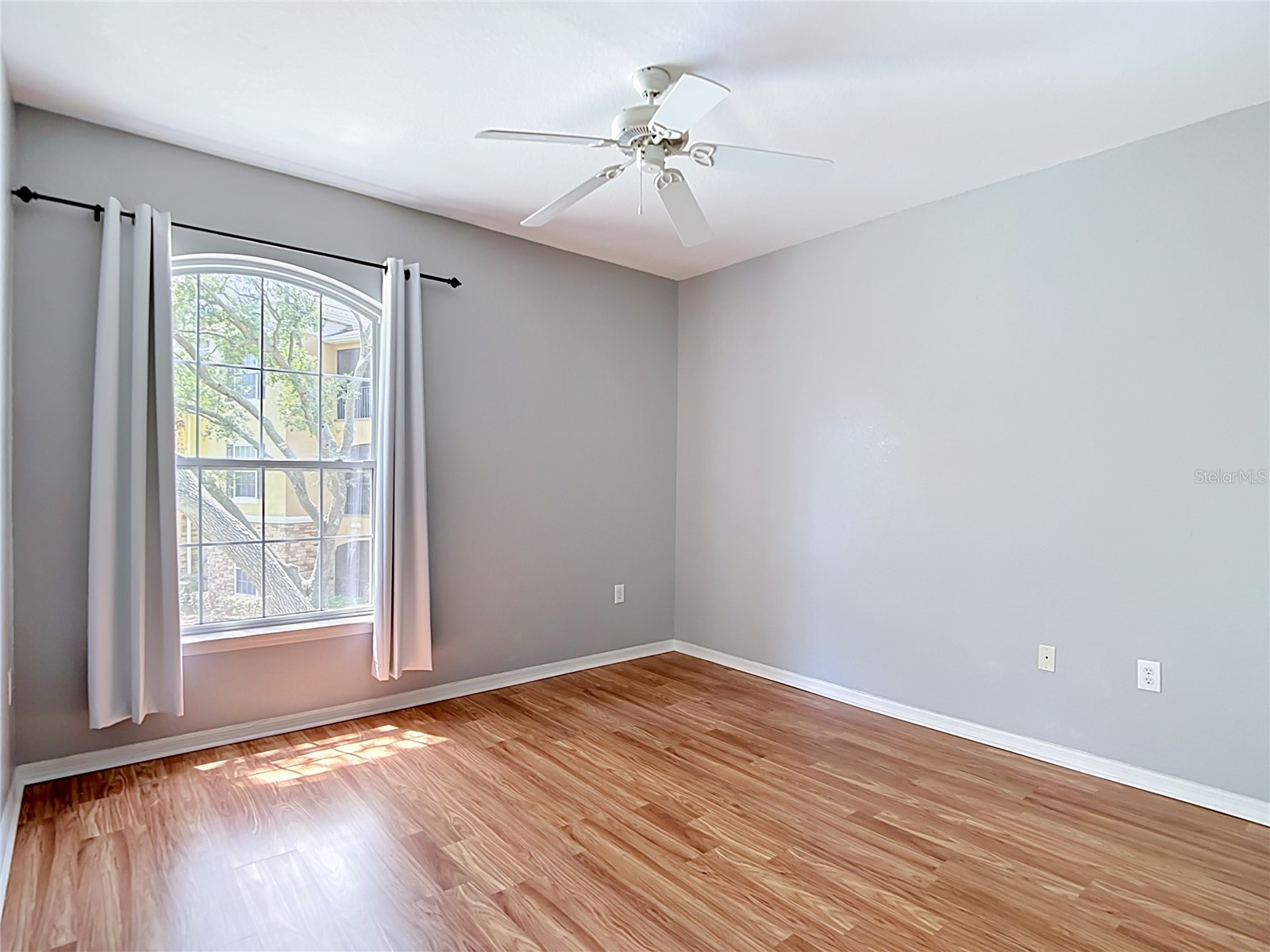 10201 Courtney Palms Boulevard #203 Tampa FL 33619 TB8503765 image19