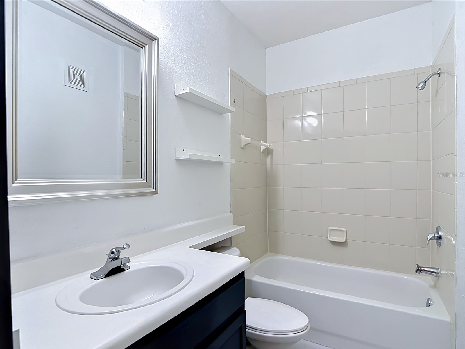 10201 Courtney Palms Boulevard #203 Tampa FL 33619 TB8503765 image25