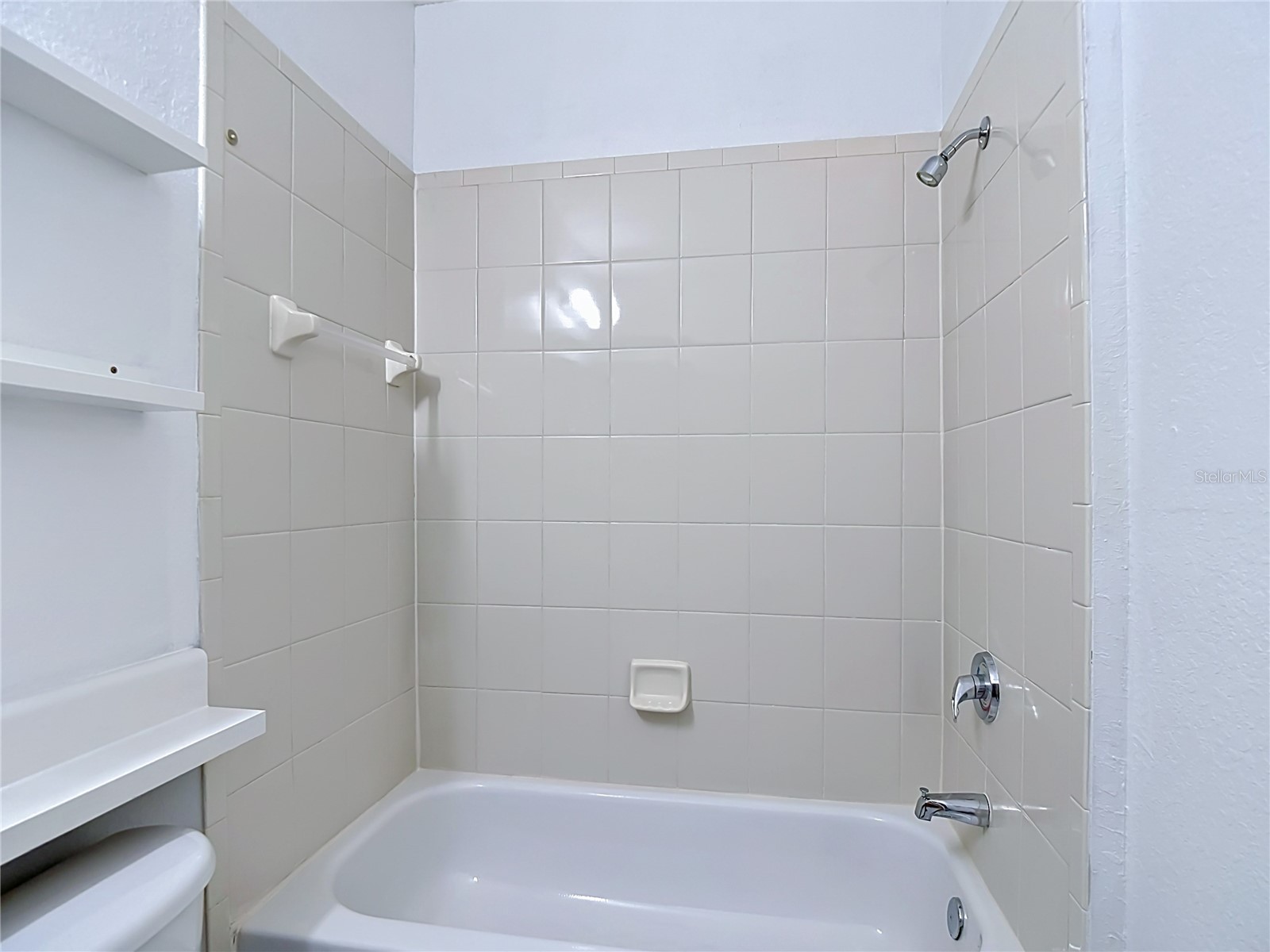 10201 Courtney Palms Boulevard #203 Tampa FL 33619 TB8503765 image26