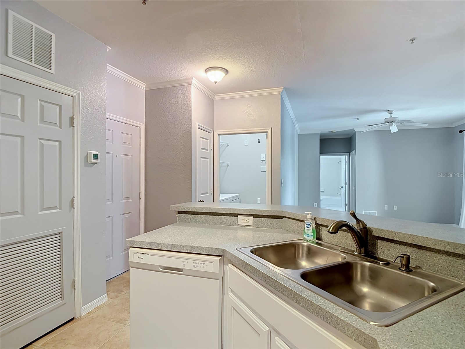 10201 Courtney Palms Boulevard #203 Tampa FL 33619 TB8503765 image9