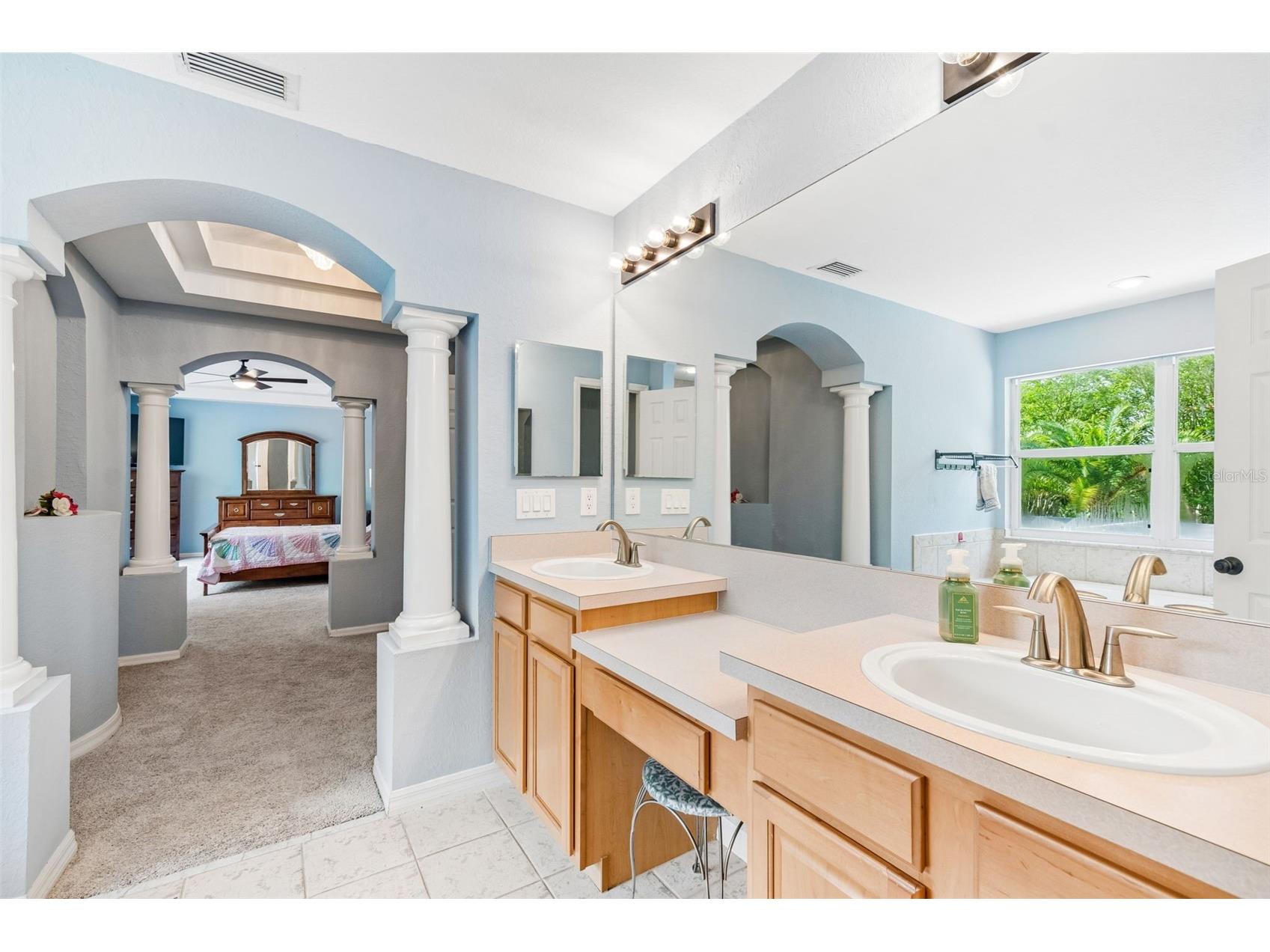 10201 Garden Alcove Drive Tampa FL 33647 TB8525043 image42