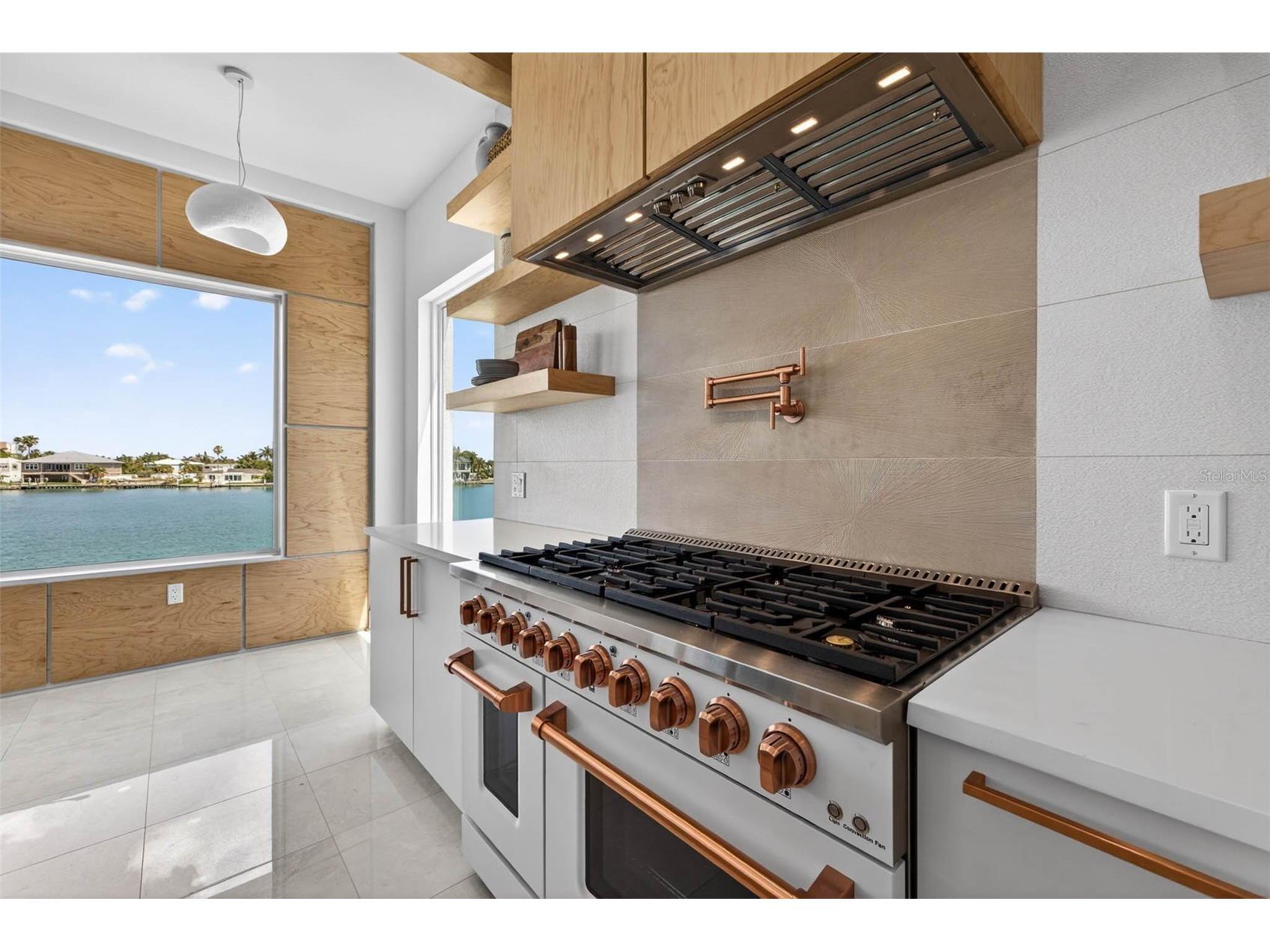 10201 Gulf Boulevard Treasure Island FL 33706 TB8492702 image21