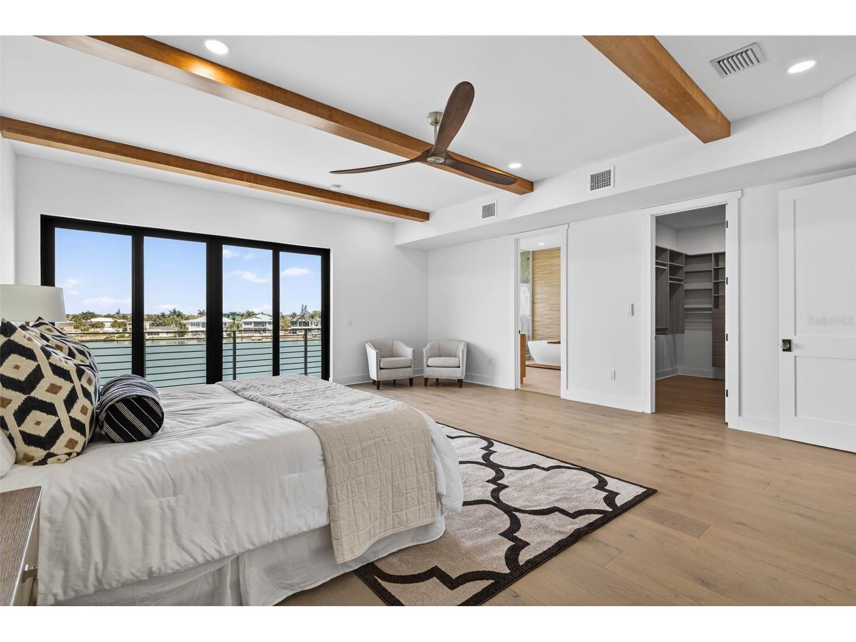 10201 Gulf Boulevard Treasure Island FL 33706 TB8492702 image46