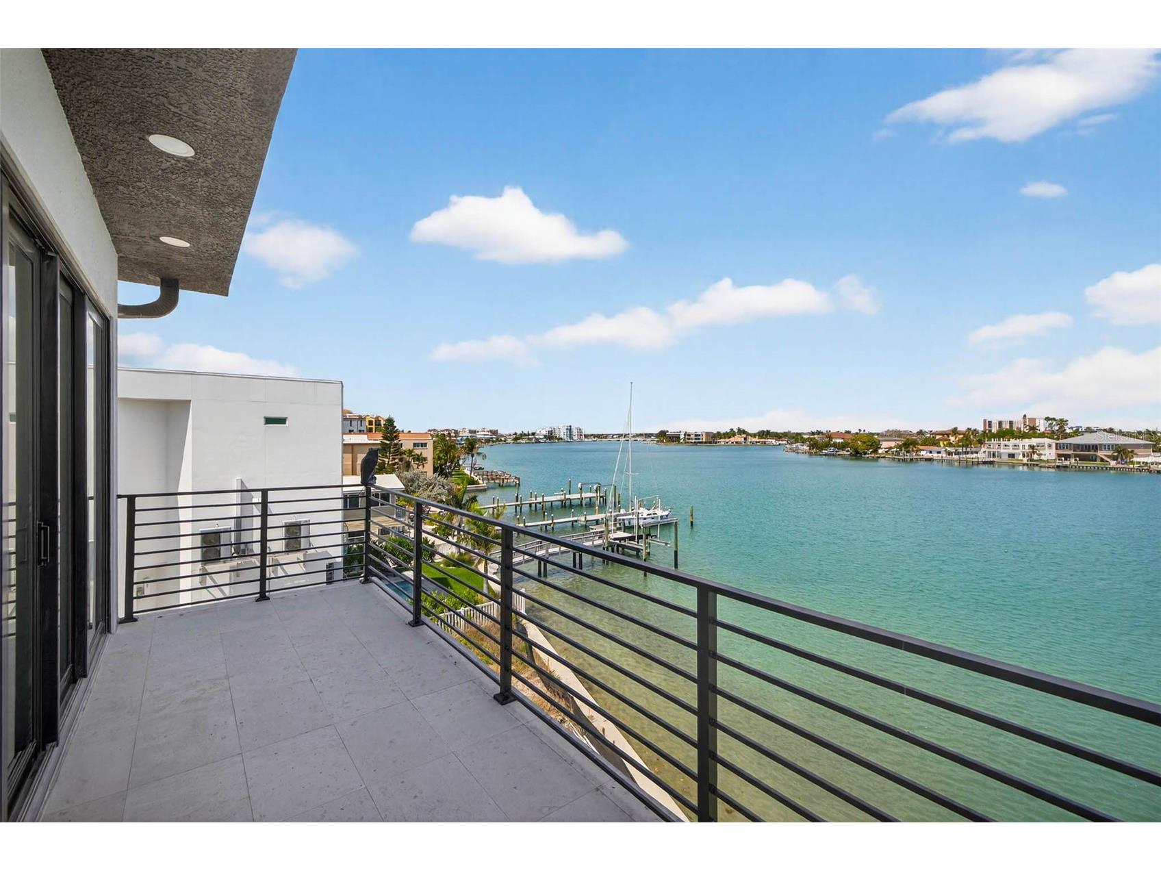 10201 Gulf Boulevard Treasure Island FL 33706 TB8492702 image56