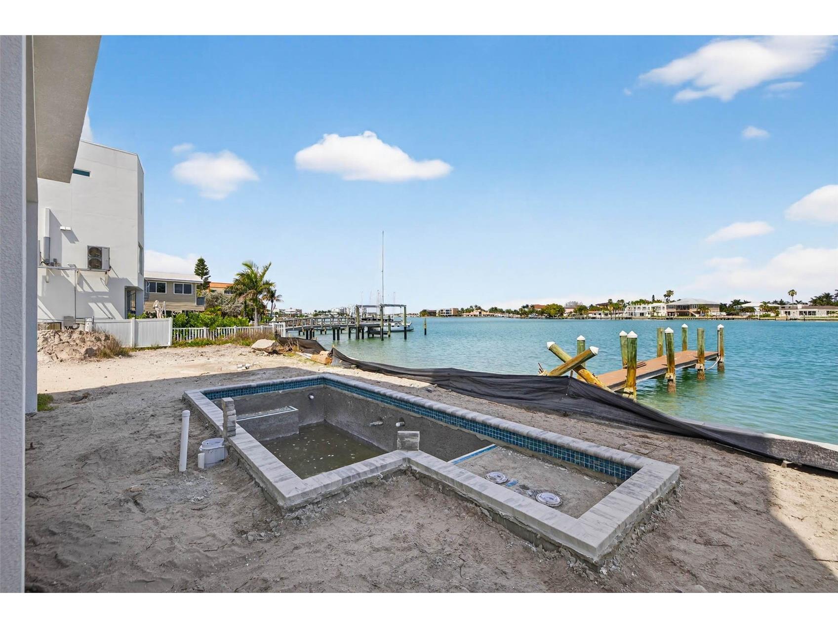 10201 Gulf Boulevard Treasure Island FL 33706 TB8492702 image64