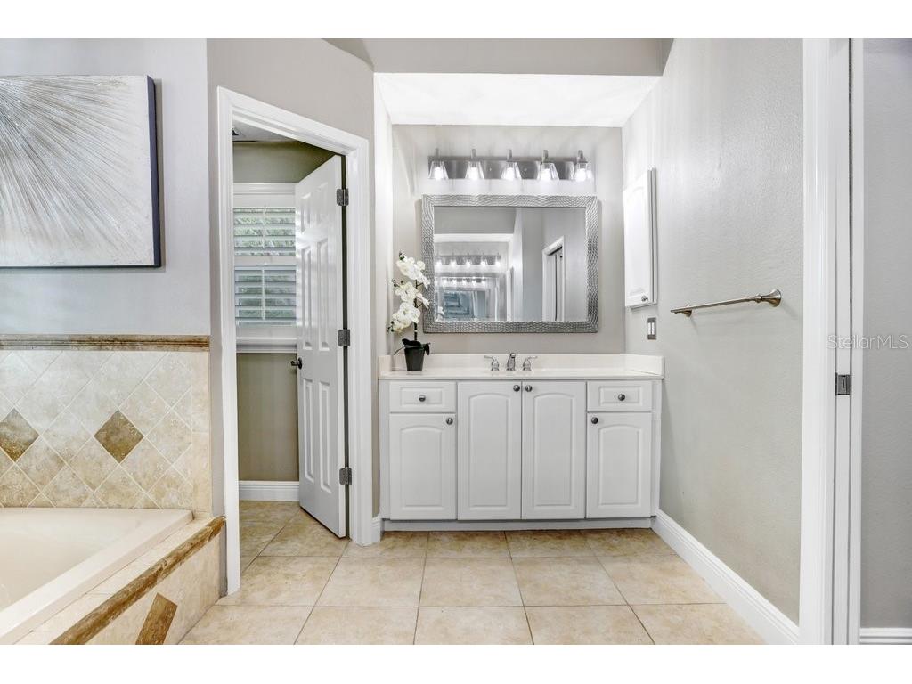 10201 Millport Drive Tampa FL 33626 TB8490461 image17