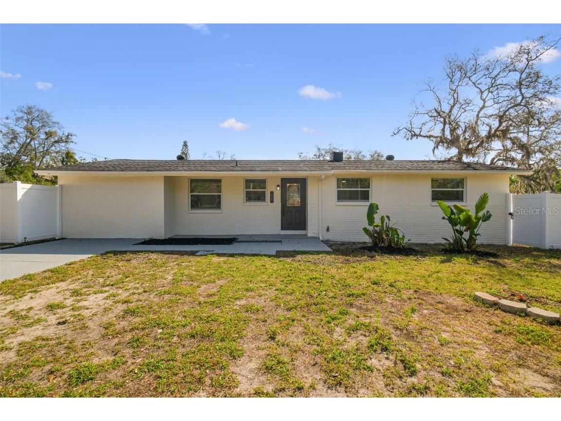 10201 N Ninevah Road Tampa FL 33617 TB8360876 image1