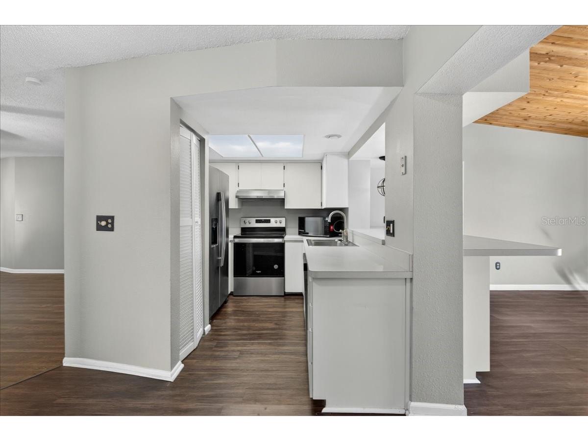 10202 56th Street N Pinellas Park FL 33782 TB8521932 image11