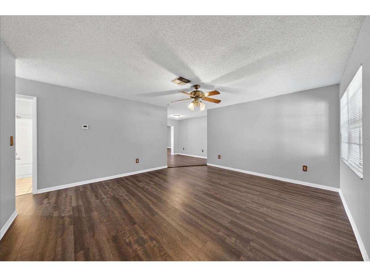 10202 56th Street N Pinellas Park FL 33782 TB8521932 image5