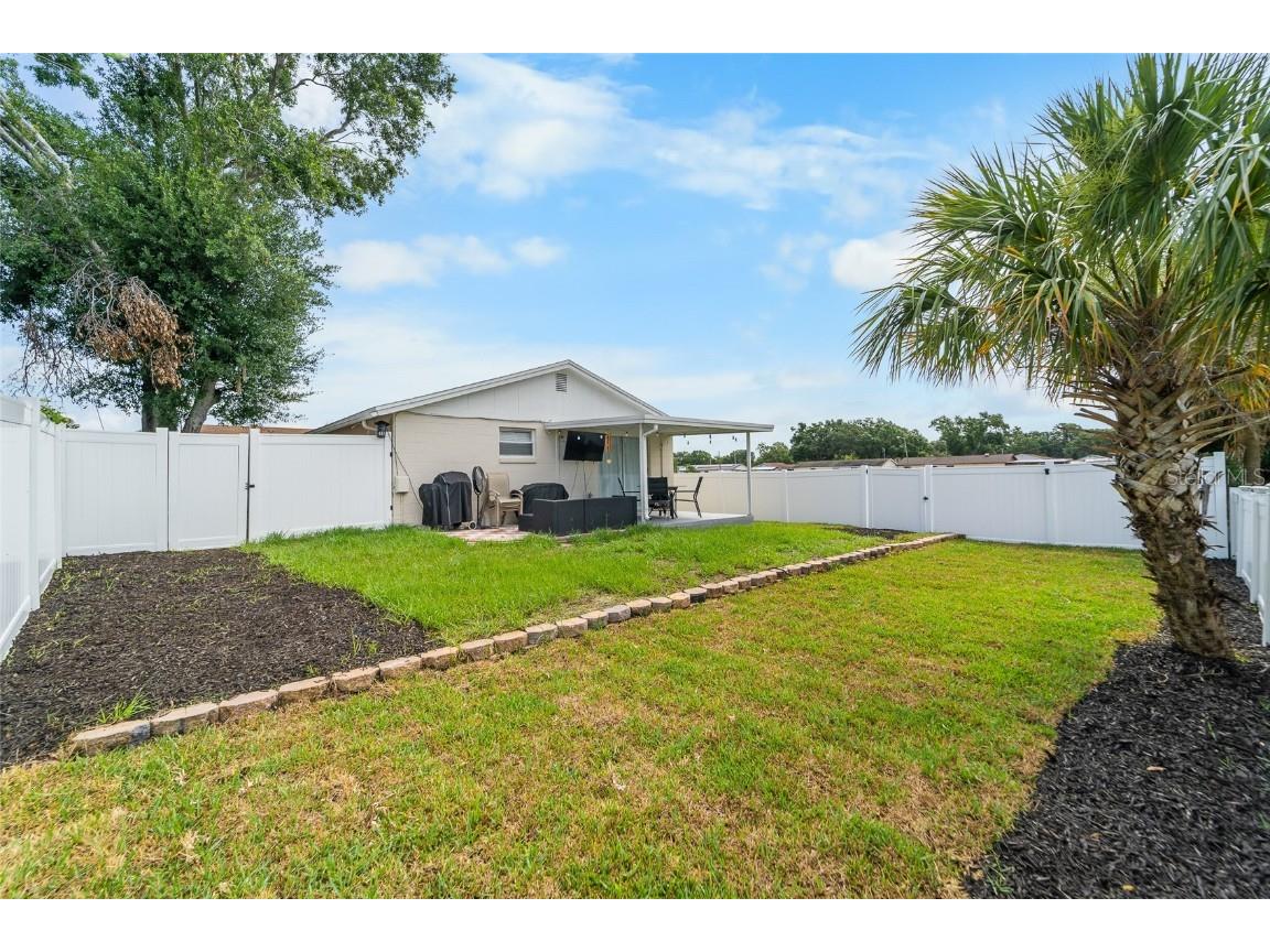10202 Bellhurst Court Tampa FL 33615 TB8395803 image6