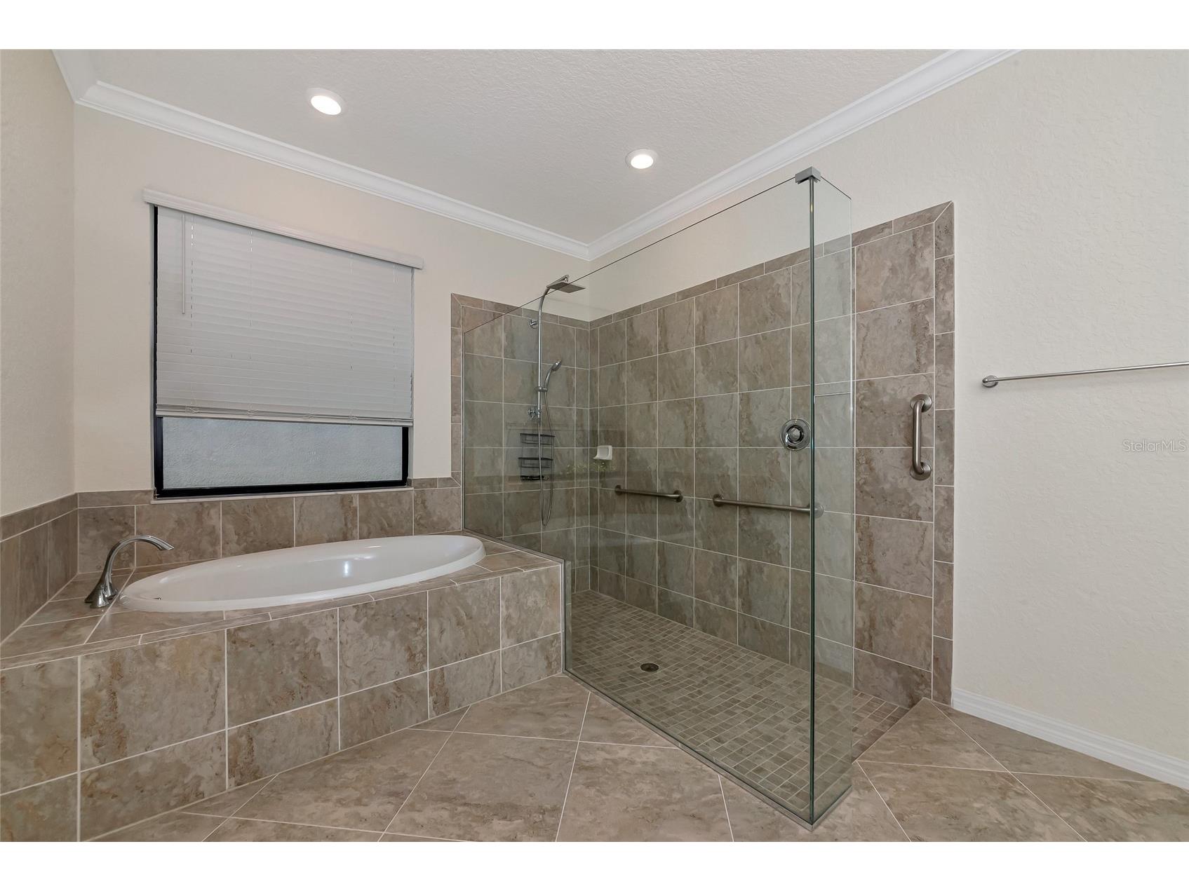 10202 Marbella Drive Bradenton FL 34211 A4677179 image23
