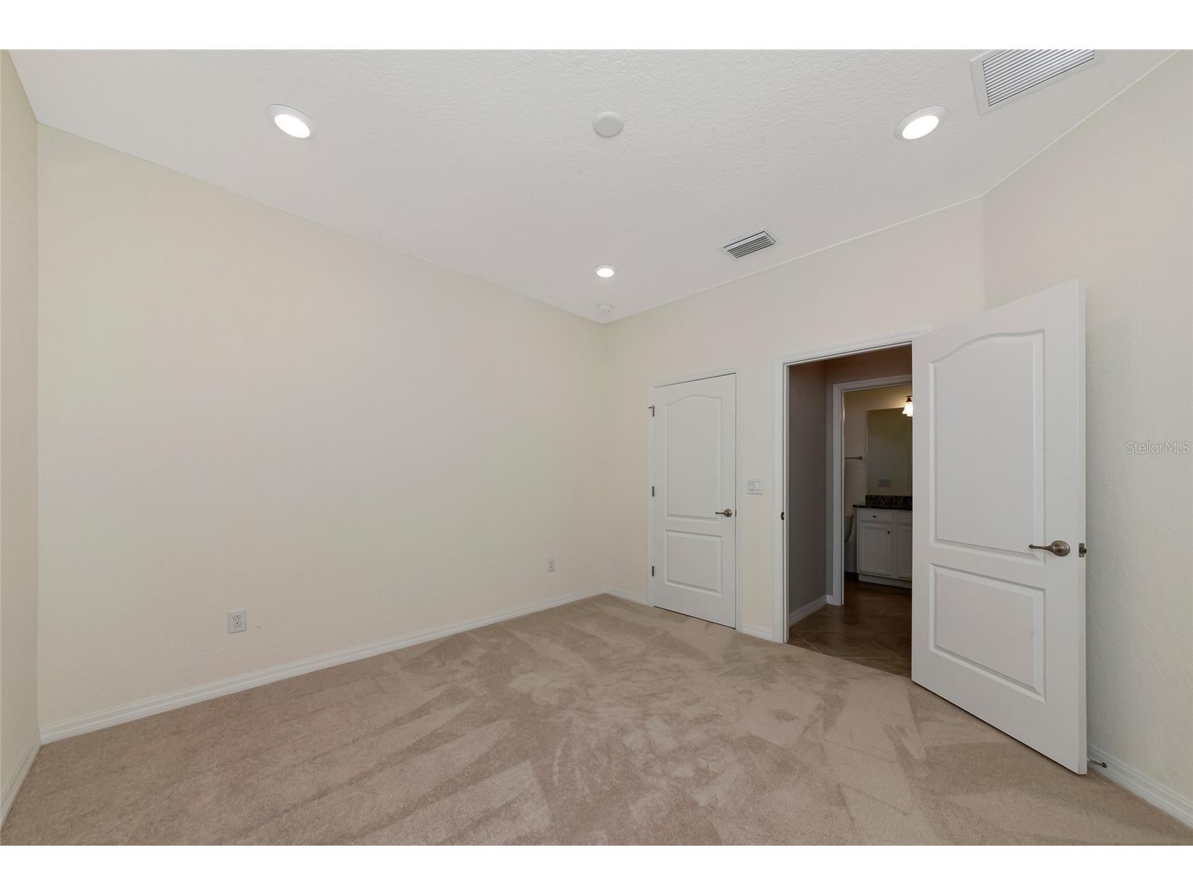 10202 Marbella Drive Bradenton FL 34211 A4677179 image38