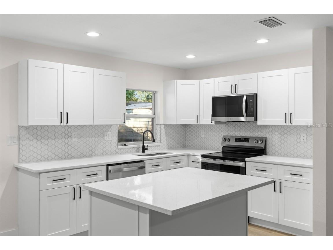 10202 N 25th Street Tampa FL 33612 TB8457995 image5