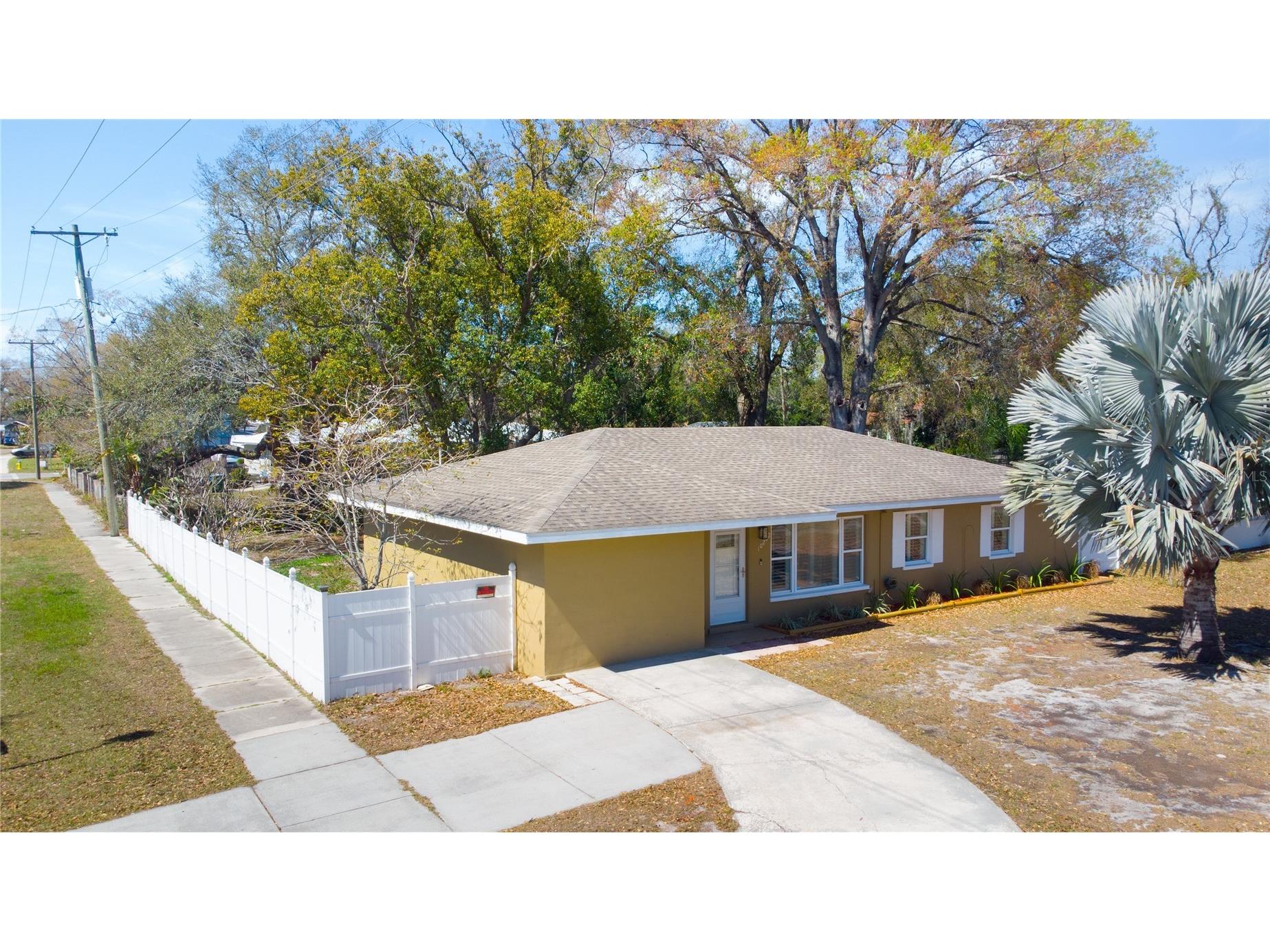 10202 N Boulevard Tampa FL 33612 TB8481206 image2