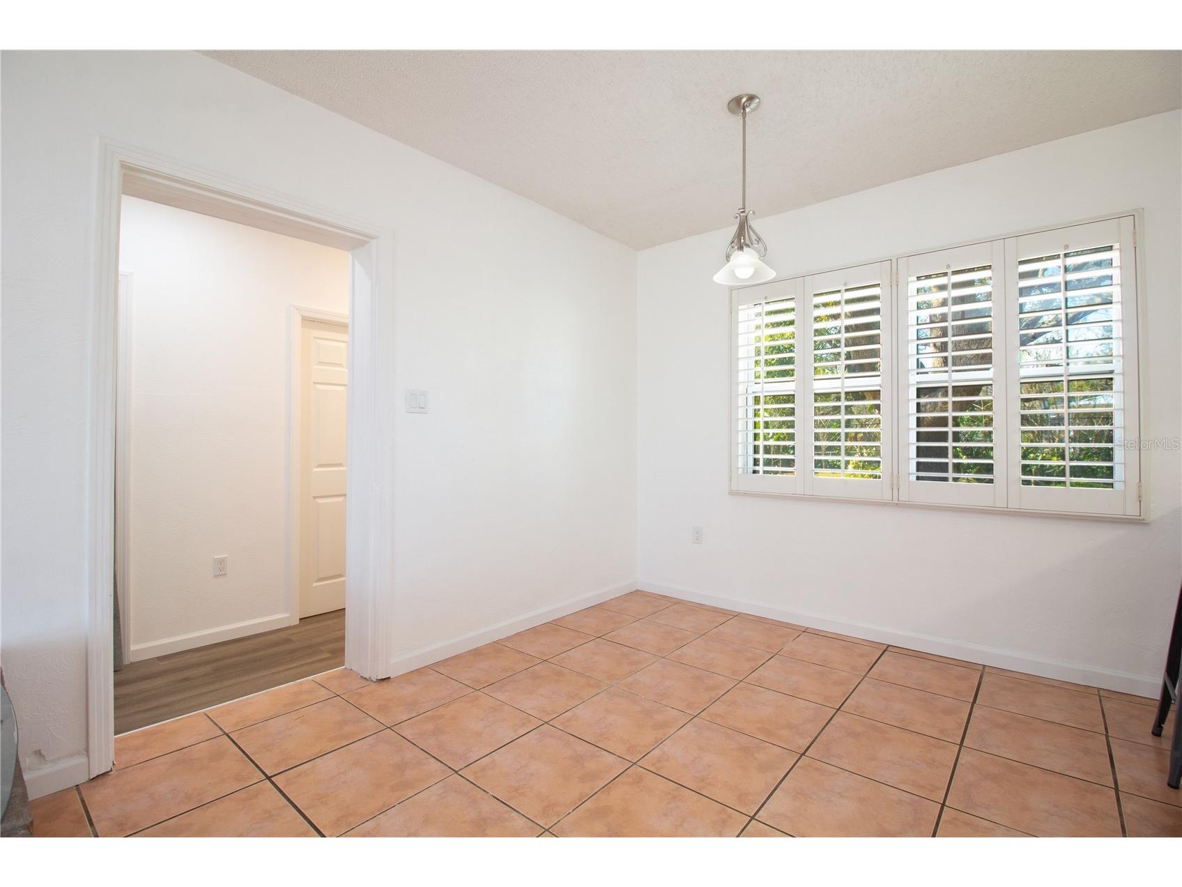10202 N Boulevard Tampa FL 33612 TB8481206 image9